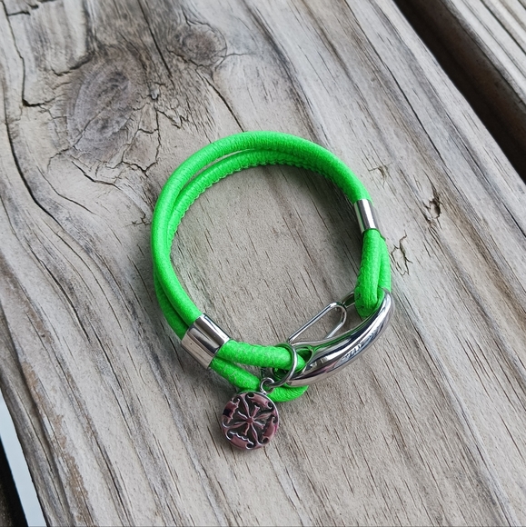Rustic Cuff Green Leather Cheri Lynn Leather Bracelet - Picture 1 of 3